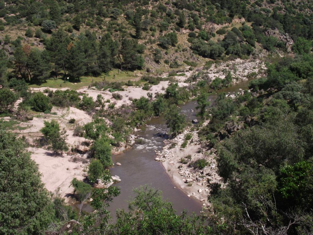 Apartamentos La Venta Del Charco Cardeña Dış mekan fotoğraf