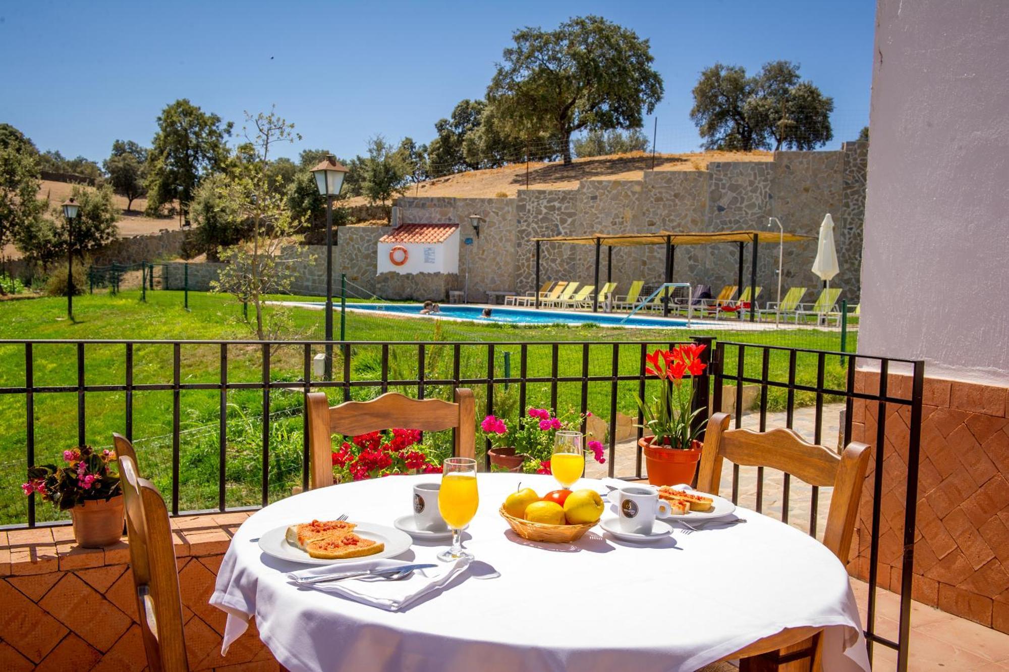 Apartamentos La Venta Del Charco Cardeña Oda fotoğraf